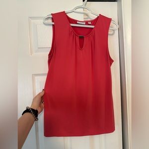 Women’s spring/summer business casual top